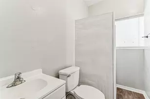 1225 Lynn Ave, Clearwater, FL 33755 - Photo 23