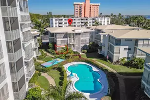 1036 N Shore Dr NE, Saint Petersburg, FL 33701 - Photo 31