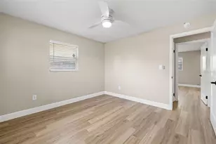 2066 62nd Pl S, Saint Petersburg, FL 33712 - Photo 23