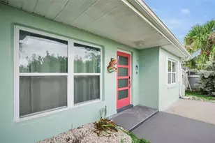 15812 3rd St E, Redington Beach, FL 33708 - Photo 5