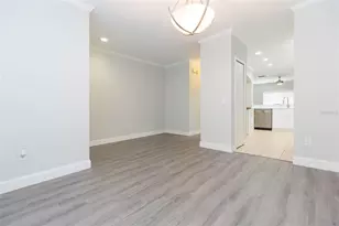 10709 Chesham Hill Ct, Riverview, FL 33579 - Photo 5