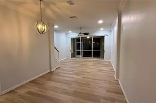 3342 Covered Bridge Dr W, Dunedin, FL 34698 - Photo 7