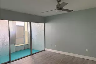 3845 S Lake Dr, Tampa, FL 33614 - Photo 23