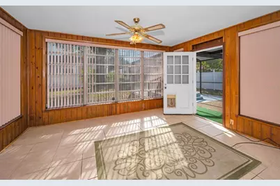 2122 W Erna Drive, Tampa, FL 33603 - Photo 21