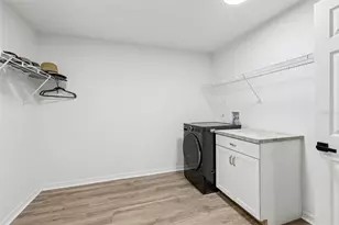 120 8th St E, Tierra Verde, FL 33715 - Photo 29