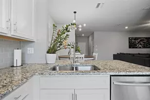 7743 Yale Harbor Dr, Wesley Chapel, FL 33545 - Photo 17