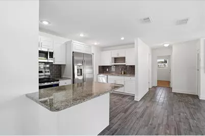 4408 W Wisconsin Avenue, Tampa, FL 33616 - Photo 9