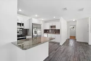 4408 W Wisconsin Ave, Tampa, FL 33616 - Photo 9