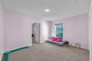 4706 Heath Ave, Tampa, FL 33624 - Photo 17