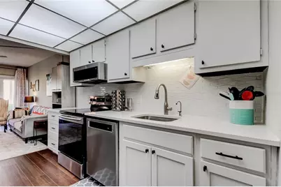 5080 Locust Street NE #130, Saint Petersburg, FL 33703 - Photo 11