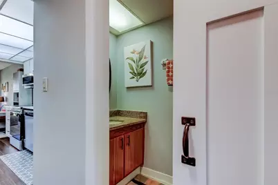 5080 Locust Street NE #130, Saint Petersburg, FL 33703 - Photo 9