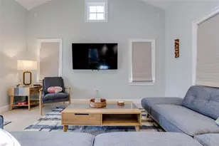 448 Locklie St, Dunedin, FL 34698 - Photo 13