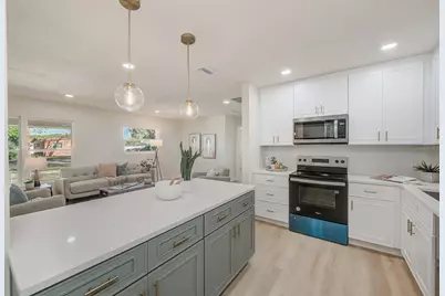 2056 62nd Terrace S, Saint Petersburg, FL 33712 - Photo 9