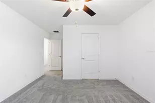 6451 Beverly Hls Dr, Zephyrhills, FL 33541 - Photo 27