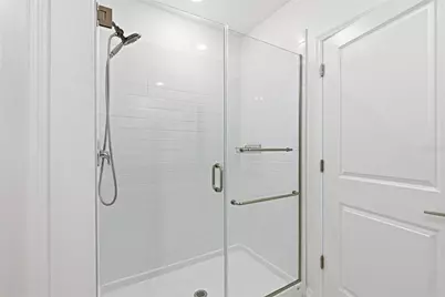 6451 Beverly Hills Drive, Zephyrhills, FL 33541 - Photo 23