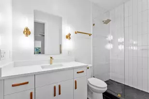 102 W Adalee, Tampa, FL 33603 - Photo 35