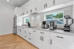 102 W Adalee, Tampa, FL 33603 - Photo 9