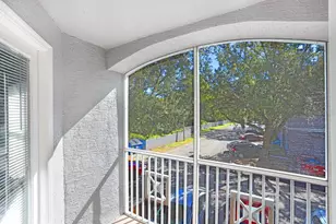 5031 Sunridge Palms Dr, Tampa, FL 33617 - Photo 13