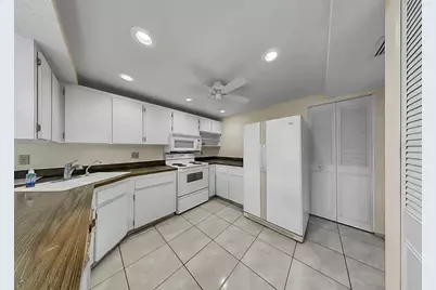 1655 S Highland Avenue #J194, Clearwater, FL 33756 - Photo 11