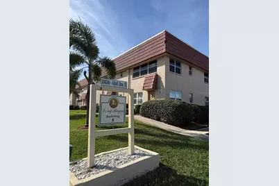 10036 63rd Avenue N #16, Saint Petersburg, FL 33708 - Photo 1