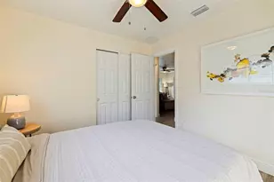 8011 26th Ave N, Saint Petersburg, FL 33710 - Photo 19