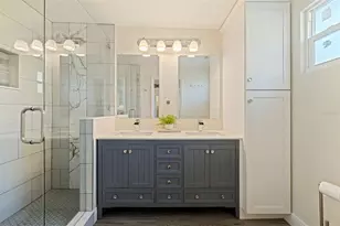 8011 26th Ave N, Saint Petersburg, FL 33710 - Photo 15