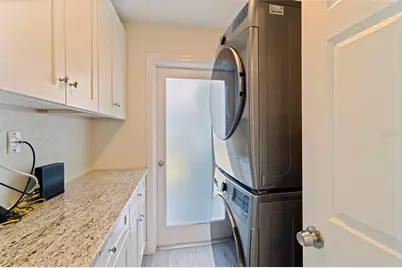 8011 26th Avenue N, Saint Petersburg, FL 33710 - Photo 21