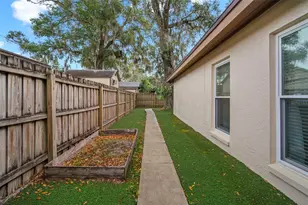 14801 Oak Vine Dr, Lutz, FL 33559 - Photo 59