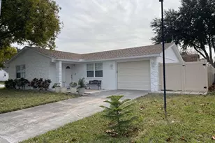 6314 Seabreeze Dr, Port Richey, FL 34668 - Photo 1