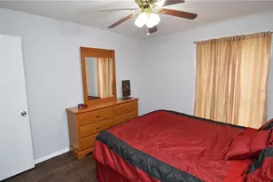 8718 Mallard Reserve Dr, Tampa, FL 33614 - Photo 27