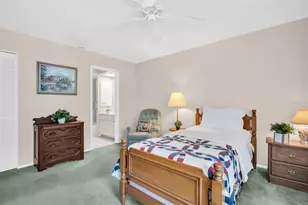 945 Rosewood Ln, Palm Harbor, FL 34684 - Photo 23