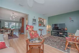 748 Helmsman St, Palm Harbor, FL 34685 - Photo 7