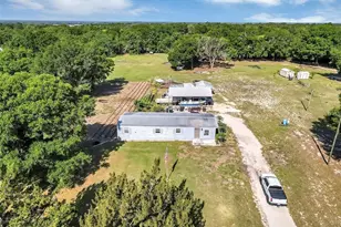 4162 Laughlin Rd, Mount Dora, FL 32757 - Photo 1