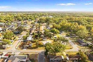 704 W Alamo Dr, Lakeland, FL 33813 - Photo 41