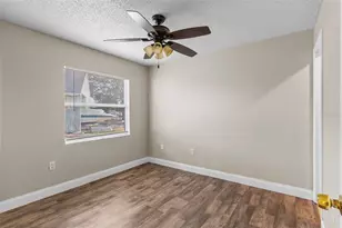 704 W Alamo Dr, Lakeland, FL 33813 - Photo 19