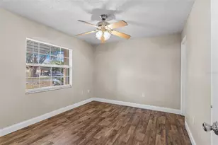 704 W Alamo Dr, Lakeland, FL 33813 - Photo 15