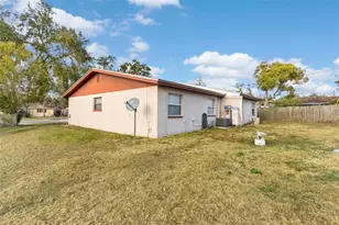 704 W Alamo Dr, Lakeland, FL 33813 - Photo 27