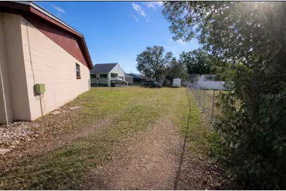 704 W Alamo Drive, Lakeland, FL 33813 - Photo 9