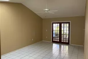 317 Plymouth St, Safety Harbor, FL 34695 - Photo 17