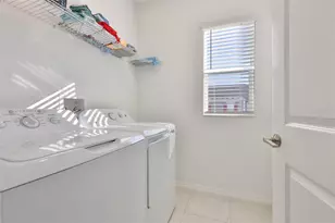 10824 Fanning Spgs Ct, Tampa, FL 33647 - Photo 27