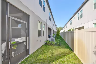 10824 Fanning Springs Court, Tampa, FL 33647 - Photo 37