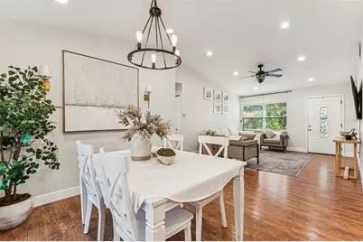 727 Locust Street, Tarpon Springs, FL 34689 - Photo 9