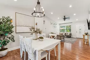 727 Locust St, Tarpon Springs, FL 34689 - Photo 9