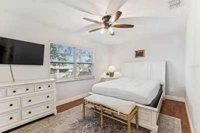 727 Locust Street, Tarpon Springs, FL 34689 - Photo 21