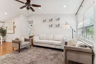 727 Locust St, Tarpon Springs, FL 34689 - Photo 7