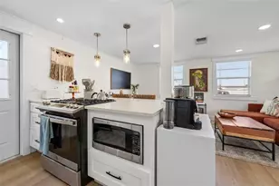 1028 Park Dr, Dunedin, FL 34698 - Photo 25