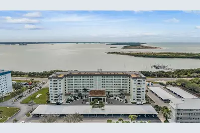 9 Forbes Place #211, Dunedin, FL 34698 - Photo 1