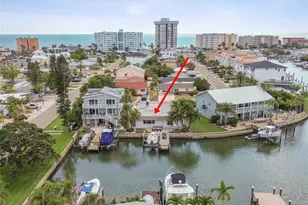 168 174th Terrace Dr E, Redington Shores, FL 33708 - Photo 9