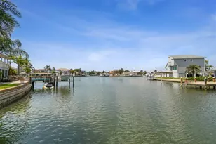 168 174th Terrace Dr E, Redington Shores, FL 33708 - Photo 5