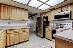 12076 92nd Way N, Largo, FL 33773 - Photo 17